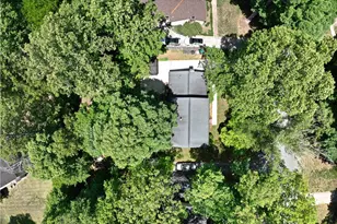 1711 Scarborough Rd, High Point, NC 27265 - Photo 6