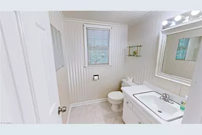 1711 Scarborough Road, High Point, NC 27265 - Photo 26