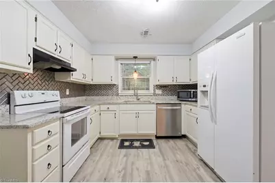5404 North Oaks Drive, Greensboro, NC 27455 - Photo 10