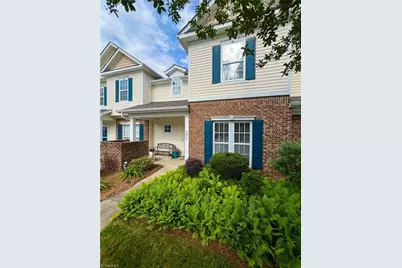 5811 Fox Point Circle, Winston-Salem, NC 27104 - Photo 2