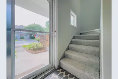 5811 Fox Point Circle, Winston-Salem, NC 27104 - Photo 6