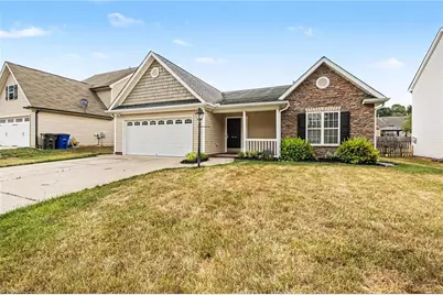 1915 Longburn Drive, Kernersville, NC 27284 - Photo 2