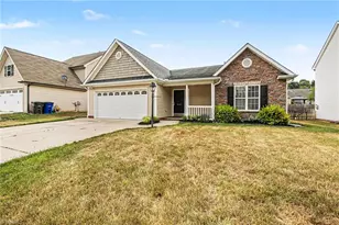 1915 Longburn Dr, Kernersville, NC 27284 - Photo 2