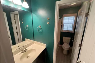 1950 Glenkirk Dr, Burlington, NC 27215 - Photo 16