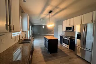 1950 Glenkirk Dr, Burlington, NC 27215 - Photo 8