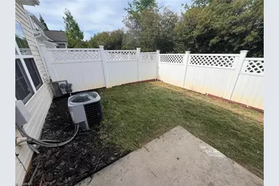 312 Robyns Glen Circle, Greensboro, NC 27409 - Photo 36