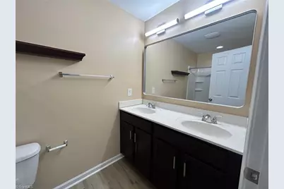 312 Robyns Glen Circle, Greensboro, NC 27409 - Photo 24