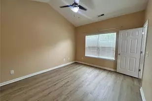 312 Robyns Gln Cir, Greensboro, NC 27409 - Photo 20