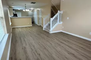 312 Robyns Gln Cir, Greensboro, NC 27409 - Photo 16
