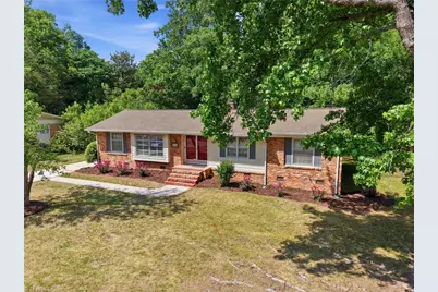 1606 W Cone Boulevard, Greensboro, NC 27408 - Photo 6