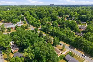 1606 W Cone Blvd, Greensboro, NC 27408 - Photo 46