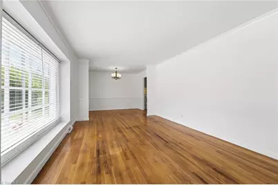 1606 W Cone Boulevard, Greensboro, NC 27408 - Photo 8