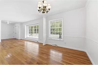 1606 W Cone Boulevard, Greensboro, NC 27408 - Photo 14