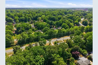 1606 W Cone Boulevard, Greensboro, NC 27408 - Photo 48