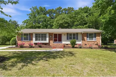 1606 W Cone Boulevard, Greensboro, NC 27408 - Photo 1
