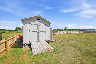 1276 Hickory Point Drive, Lexington, NC 27292 - Photo 38