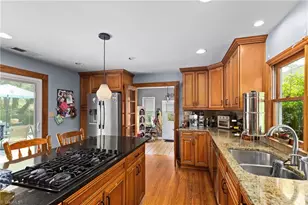 123 Worth St, Mount Airy, NC 27030 - Photo 8