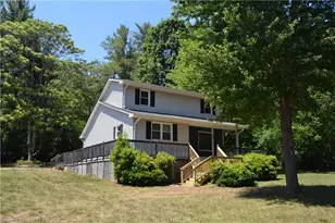 100 Coleman St, Mayodan, NC 27027 - Photo 2