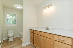 253 Myers Dr, Thomasville, NC 27360 - Photo 22