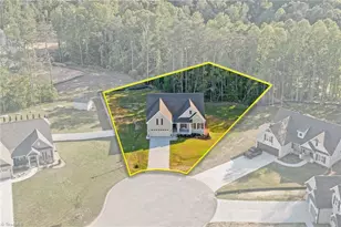 293 Vine Rdg Dr, Winston-Salem, NC 27127 - Photo 4