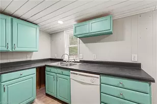 4312 Vickrey Chapel Rd N, Jamestown, NC 27282 - Photo 14