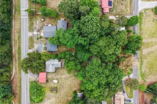 4312 Vickrey Chapel Rd N, Jamestown, NC 27282 - Photo 18