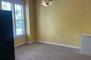 19 Blue Stone Ln, Greensboro, NC 27407 - Photo 2