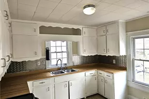 901 Grace Ave, Burlington, NC 27217 - Photo 4