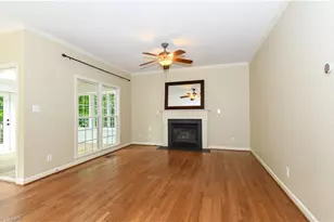 5923 Ballinger Rd, Greensboro, NC 27410 - Photo 10