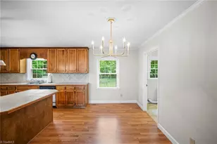 1821 Youngs Mill Rd, Greensboro, NC 27406 - Photo 16