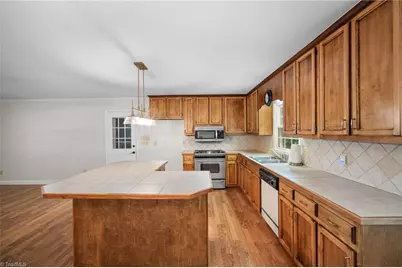 1821 Youngs Mill Road, Greensboro, NC 27406 - Photo 18