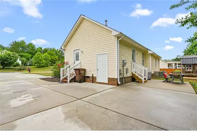 1302 Durham Meadows Drive, Burlington, NC 27217 - Photo 32