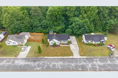 1302 Durham Meadows Drive, Burlington, NC 27217 - Photo 40