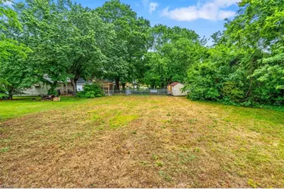 1307 Pearson Street, Greensboro, NC 27406 - Photo 32