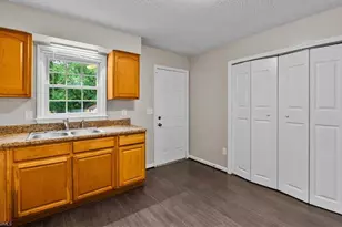 1307 Pearson St, Greensboro, NC 27406 - Photo 14