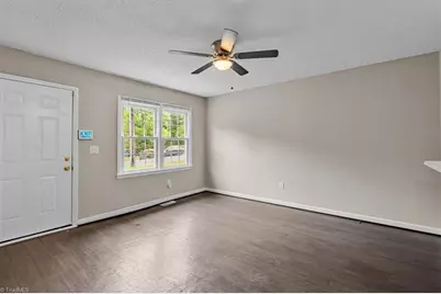 1307 Pearson Street, Greensboro, NC 27406 - Photo 8