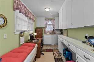519 Maple St, Mount Airy, NC 27030 - Photo 8