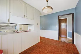 2040 Glovenia Dr, Winston-Salem, NC 27127 - Photo 8