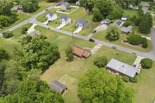 2040 Glovenia Dr, Winston-Salem, NC 27127 - Photo 28