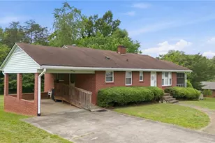 2040 Glovenia Dr, Winston-Salem, NC 27127 - Photo 2