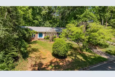 13 Mayflower Lane, Lexington, NC 27295 - Photo 8