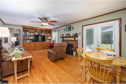 13 Mayflower Lane, Lexington, NC 27295 - Photo 16