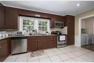 13 Mayflower Lane, Lexington, NC 27295 - Photo 12