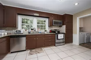 13 Mayflower Ln, Lexington, NC 27295 - Photo 12
