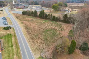 1885 Old Mountain Rd, Statesville, NC 28677 - Photo 2