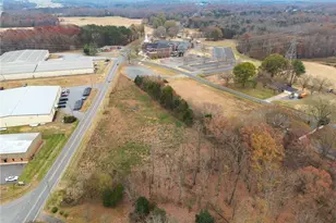 1885 Old Mountain Rd, Statesville, NC 28677 - Photo 8