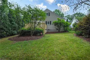 1001 Pamlico Dr, Greensboro, NC 27408 - Photo 34