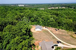 184 Watering Trough Rd, Statesville, NC 28677 - Photo 16