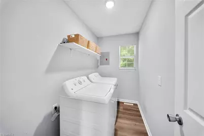 500 W Holly Hill Road, Thomasville, NC 27360 - Photo 12