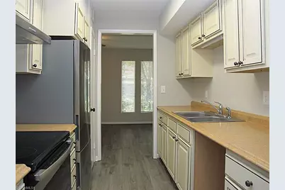 3830 Heathrow Drive #3830, Winston-Salem, NC 27127 - Photo 10